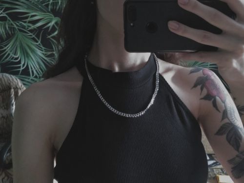 Customer photo review of 18K Gold Cuban Link Chain