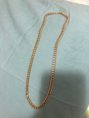 Customer photo review of 18K Gold Cuban Link Chain