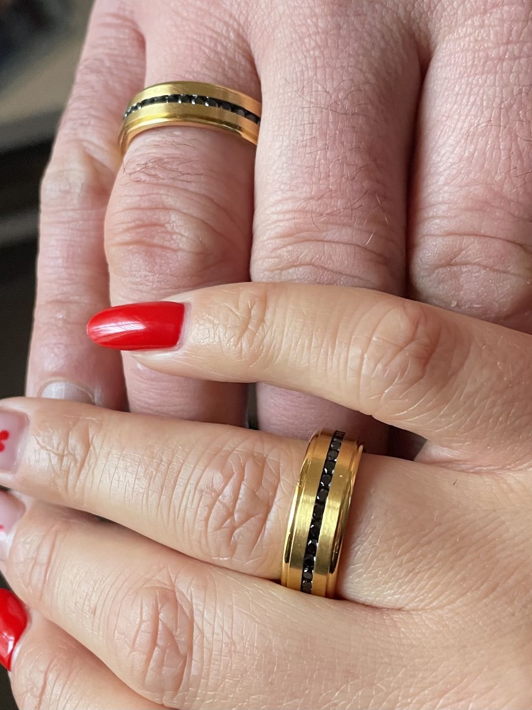 Customer photo review of Black Stone Matte Band