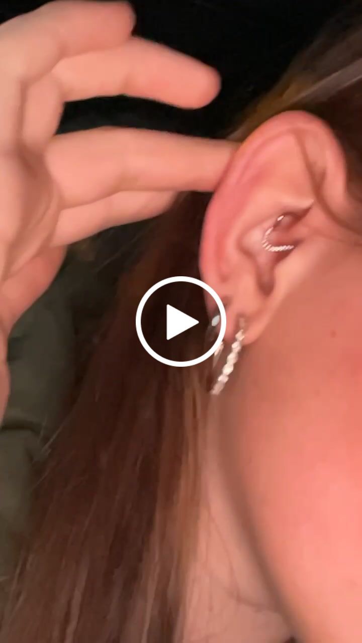 Customer video review of Heart Clicker Piercing | Titan