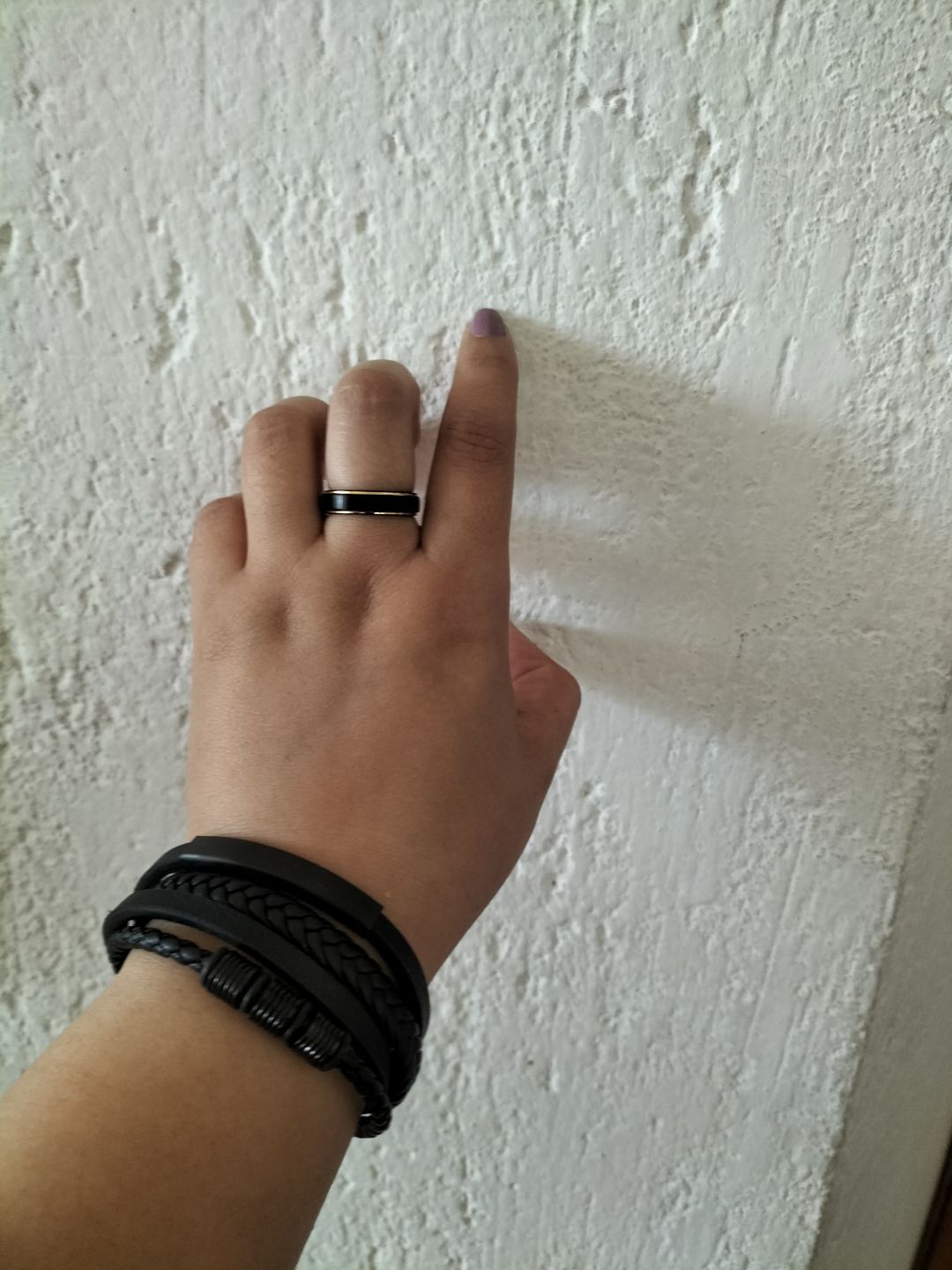 Customer photo review of Pulsera Sequel - Piel Natural
