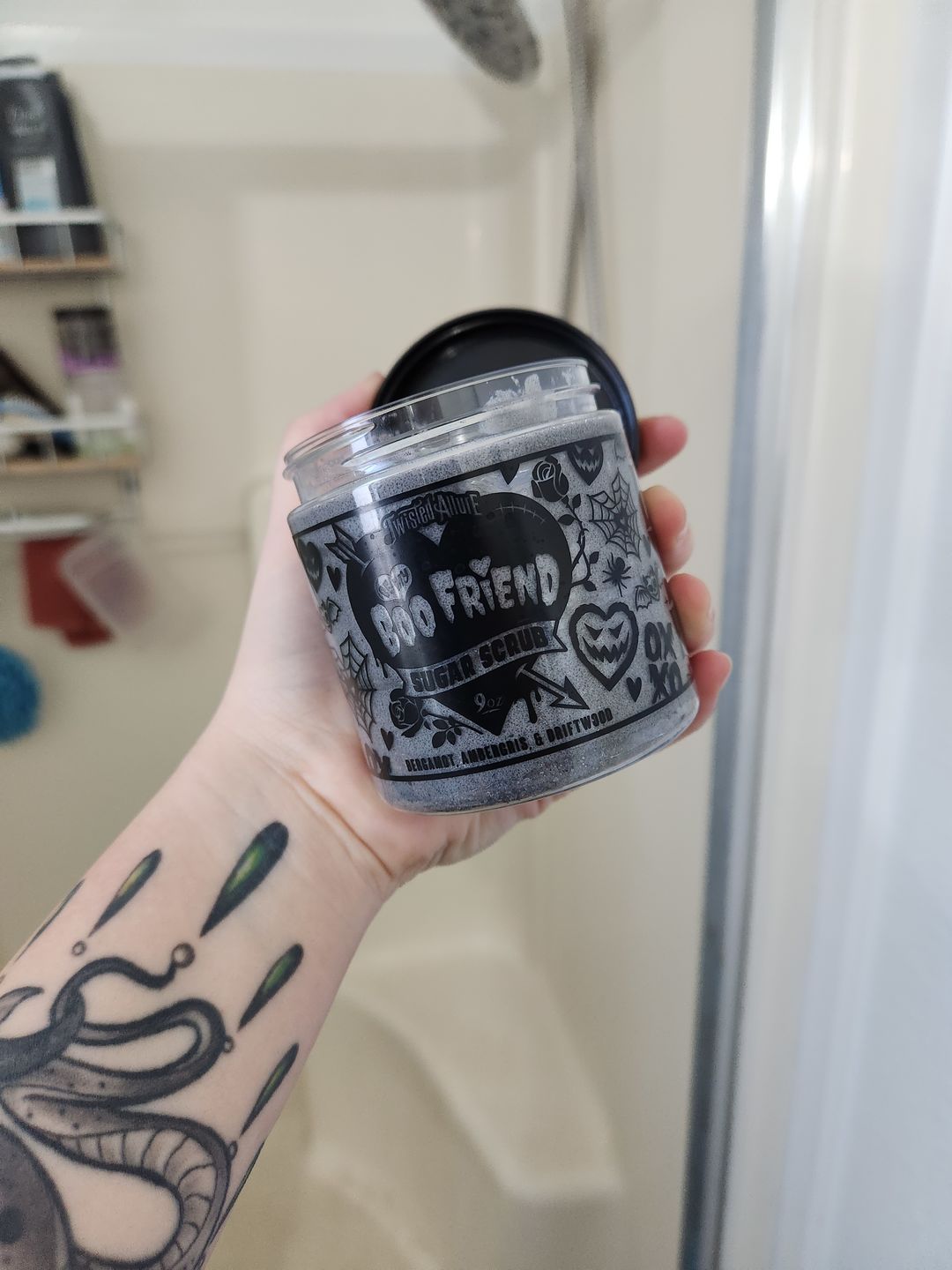 Customer photo review of Be my Boo Friend sugar scrub