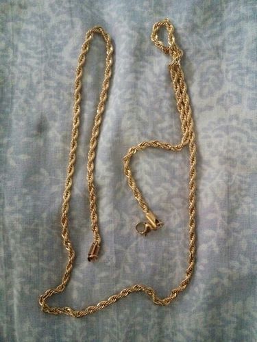 Customer photo review of 18K Gold Rope Chain (3mm - 8mm)