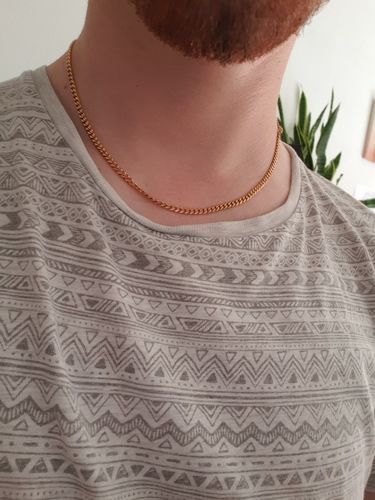 Customer photo review of 18K Gold Cuban Link Chain