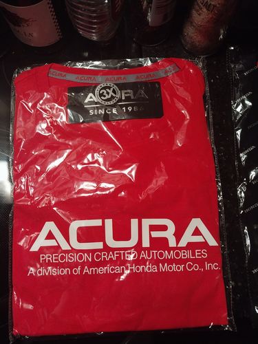 Customer photo review of 1986 Acura Brand Tee - Red