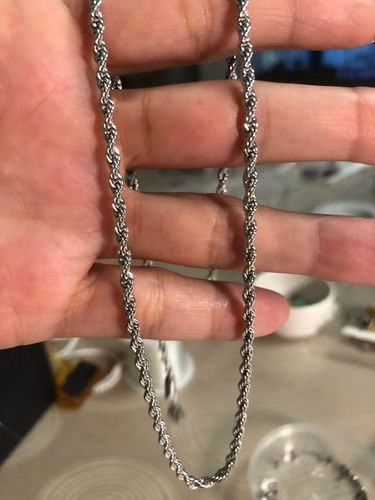 Customer photo review of 18K Gold Rope Chain (3mm - 8mm)