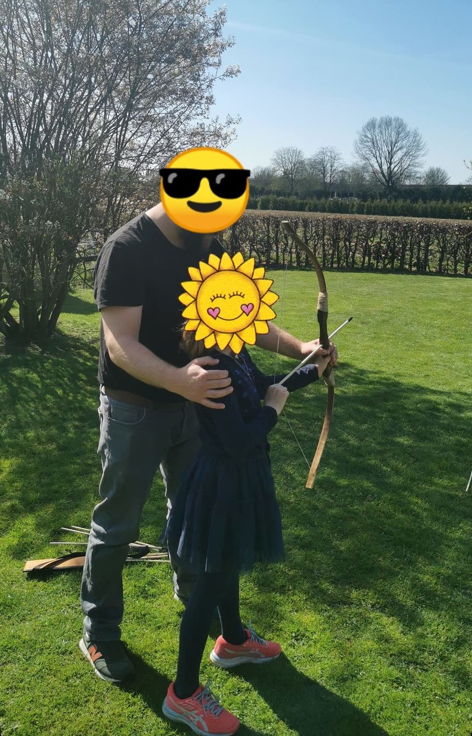 Customer photo review of Holzbogen Set mit 10 Pfeilen, Köcher, 3 Zielscheiben und Aufbewahrungstasche