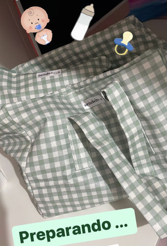 Customer photo review of Pack de 2 Fundas para las MyBigBag Maternidad cuadros verde/rosa