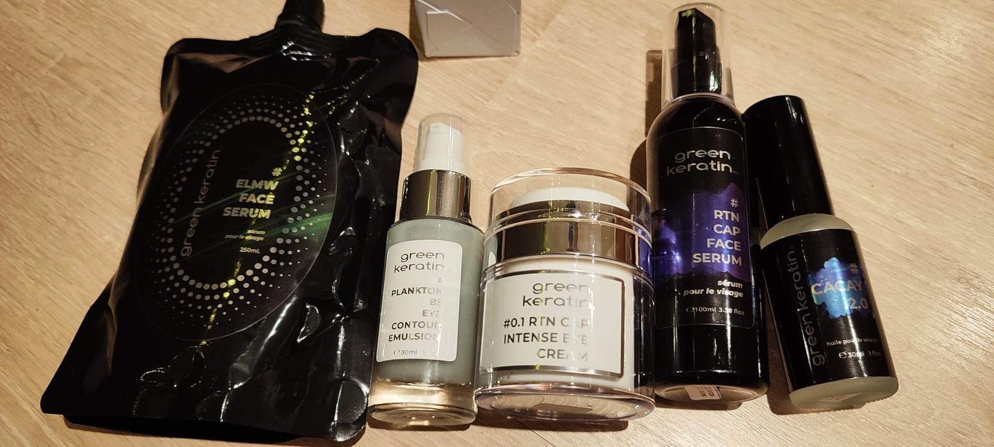 Customer photo review of #RTN CAP 0.1% - Crème intense pour le contour des yeux