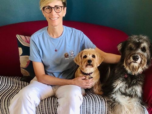 Customer photo review of CUTE DOGS CUSTOM TEE