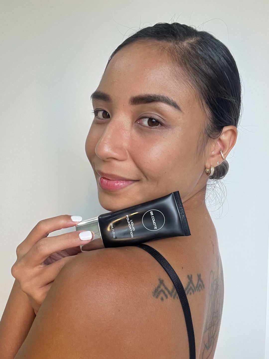 Customer photo review of Liquid Foundation