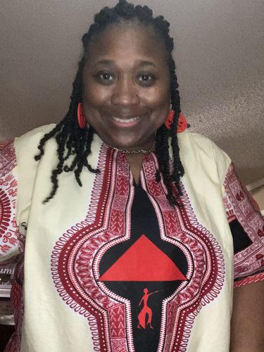 Customer photo review of *Delta Short Sleeve Dashiki- final sale