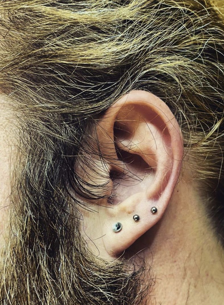 Customer photo review of Piercing Aftercare Spray - Soothes & Cleanses All Piercing Types   - 4oz