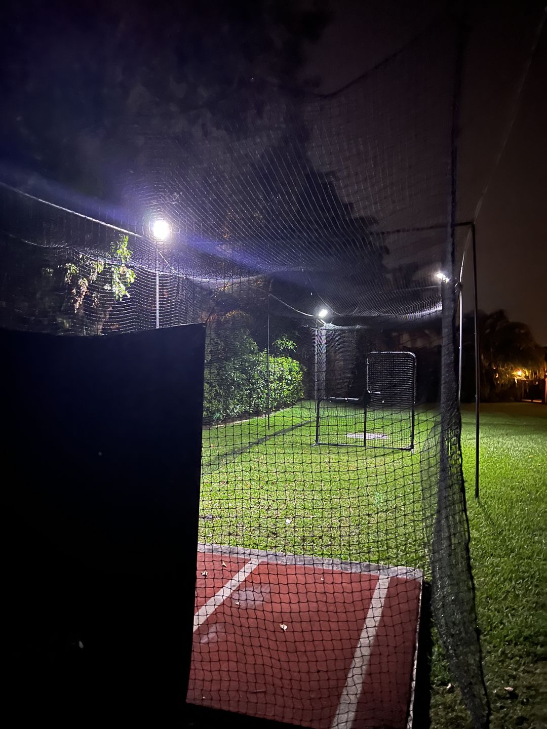 Customer photo review of 150W 200W solar street lights - ES03 Series