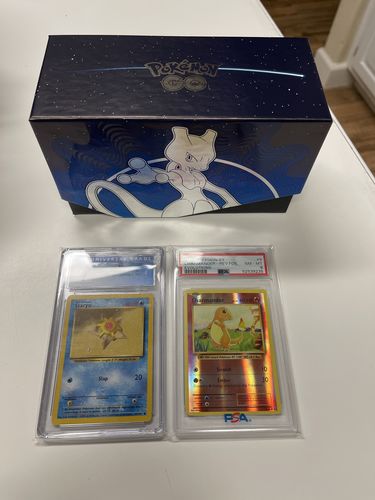 Customer photo review of Clutch Pokémon Mystery Box