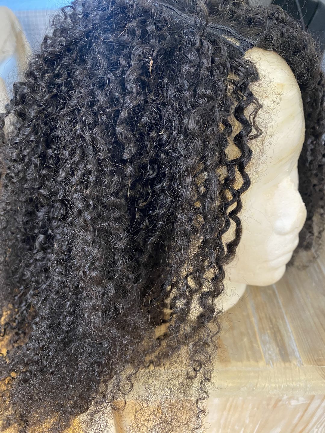 Customer photo review of Multi-Texture Kinky Curly U Part Wigs AU17