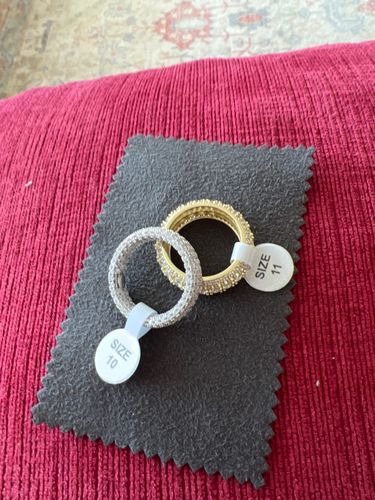 Customer photo review of Five Row Solitaire Ring