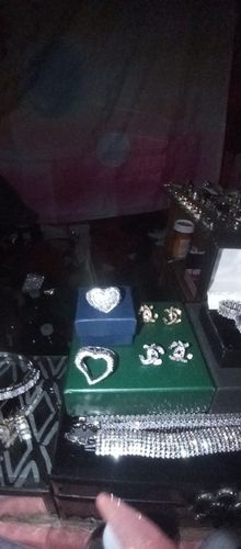 Customer photo review of Iced Heart Ring