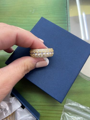 Customer photo review of Five Row Solitaire Ring