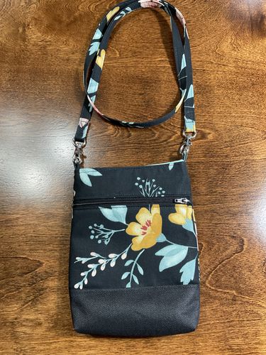 Customer photo review of Wanderlust Phone Bag Pattern