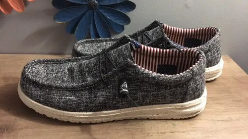 Customer photo review of Lightweight Casual Canvas Shoes