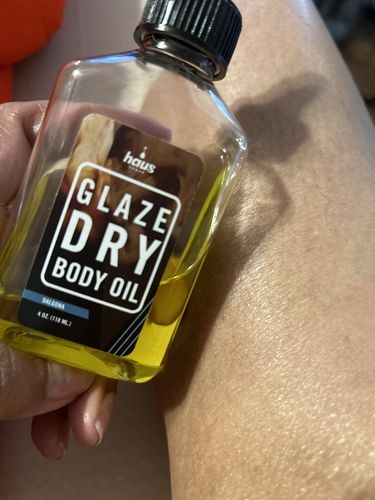 Customer photo review of DALGONA GLAZE DRY BODY OIL | CARAMEL CACAO