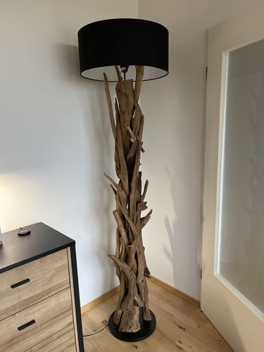 Customer photo review of Stehlampe Teakholz BLUMA  | Höhe 180 cm | inkl. Lampenschirm