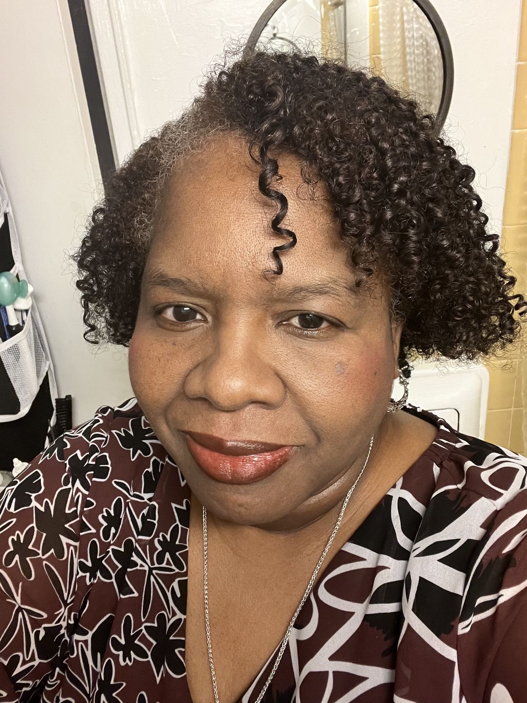 Customer photo review of Wash and Go Quinoa Gel with Ultra Hold for Curly Hair