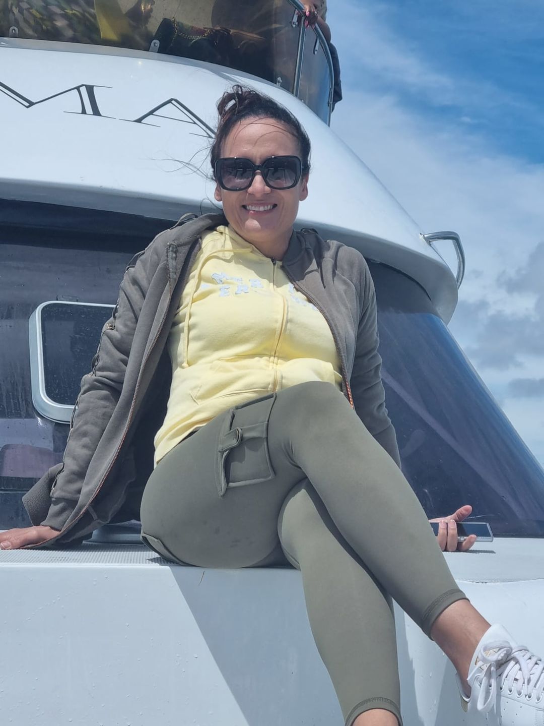Customer photo review of Shapewear TNG Cargo Leggings - Black