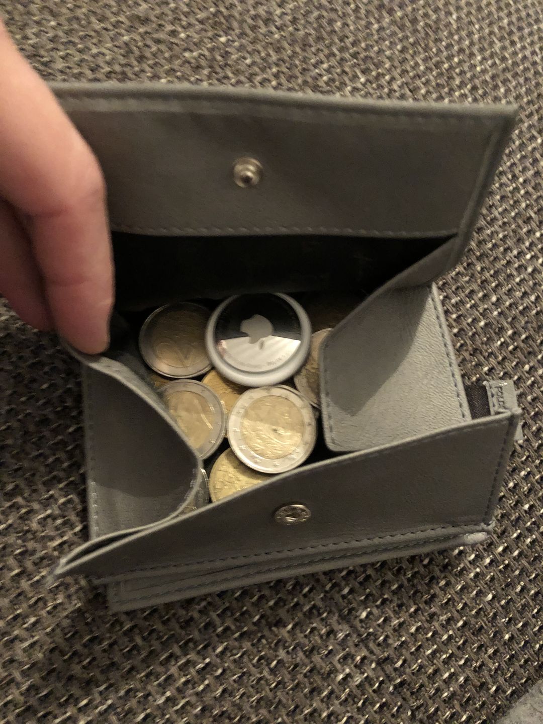 Customer photo review of Folder Boy bi-fold wallet