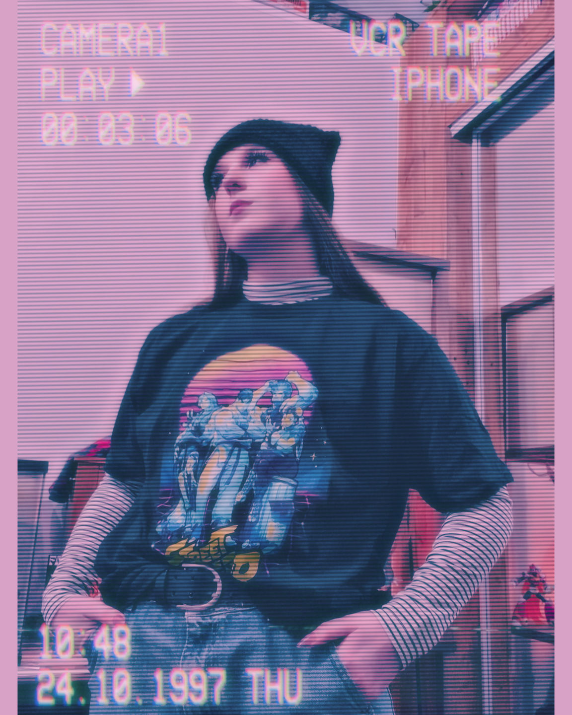Customer photo review of Street Fighter Synthwave Fighter Boyfriend Tee