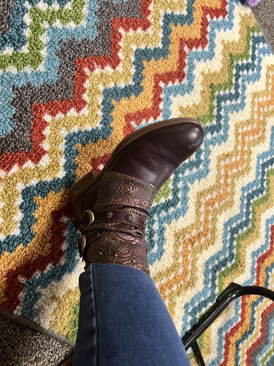 Customer photo review of Retro Painted Buckle Flat Shoes