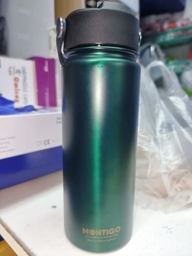 Customer photo review of 18oz Metallic Ace Bottle 530ml