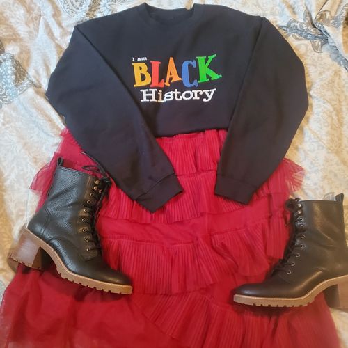 Customer photo review of I Am Black History - Sweatshirt