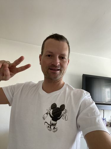 Customer photo review of CHAMPAGNE MOUSE - Premium Shirt Herren