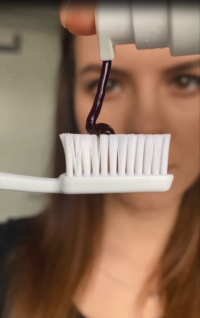 Customer photo review of Zahnbleaching Farbkorrektur Serum