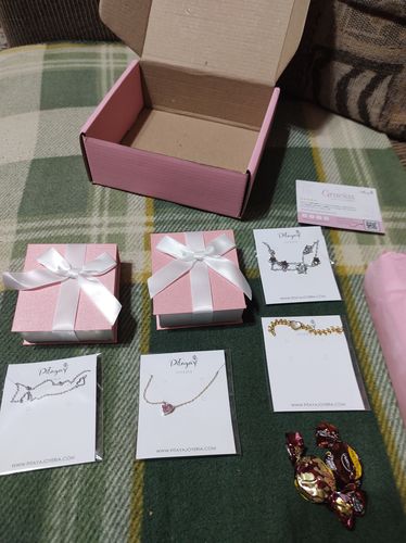 Customer photo review of Pulsera Amor Mío