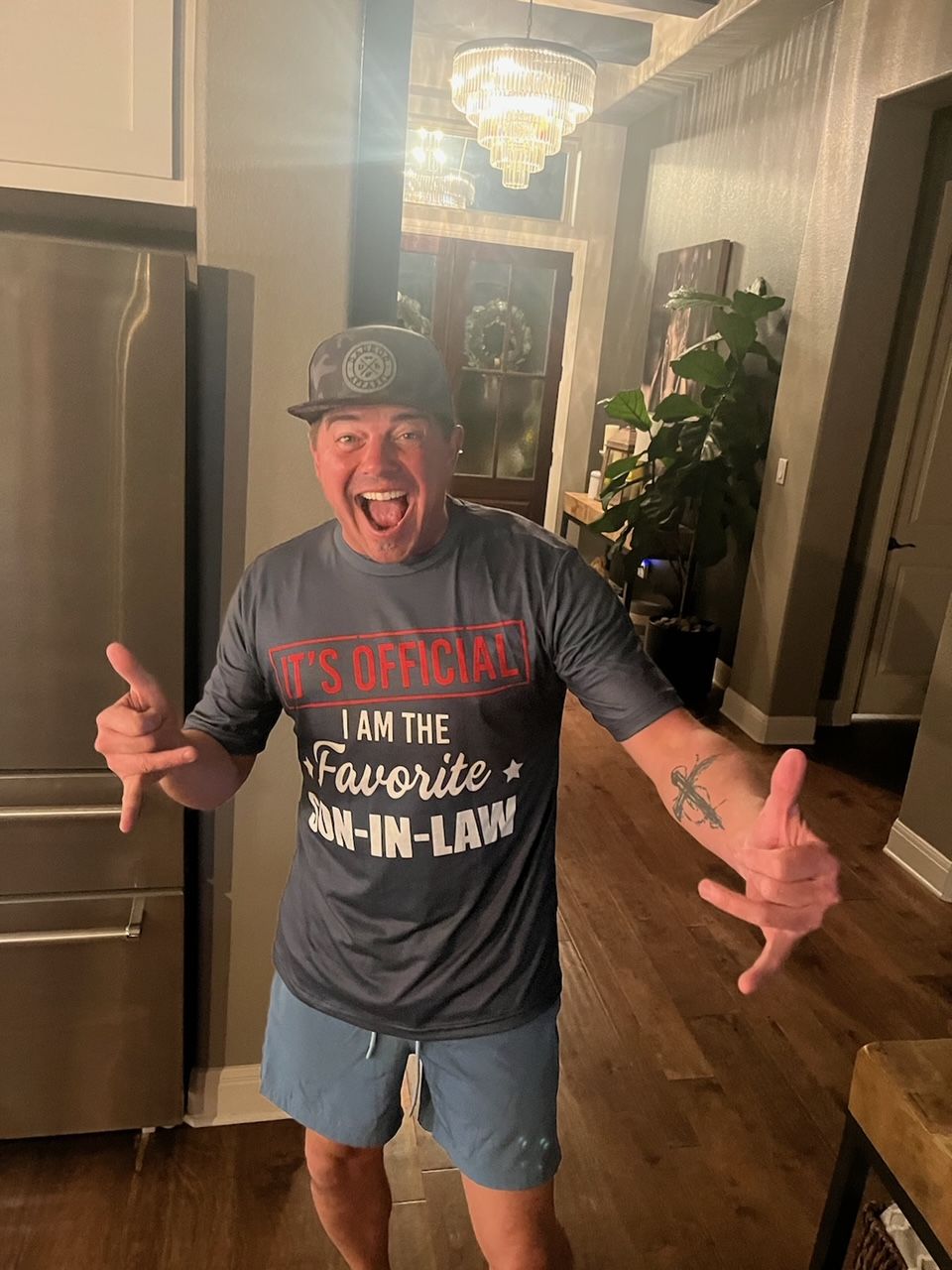 Customer photo review of I Am The Favorite Son-In-Law - Best Gift For Son-In-Law Classic T-Shirt