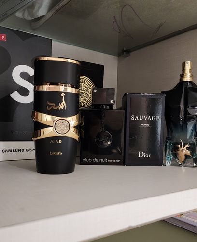Customer photo review of Lattafa Asad Eau De Parfum 100ml