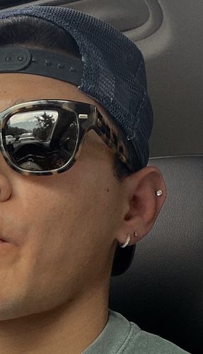 Customer photo review of Arracada con Zirconias 8 mm