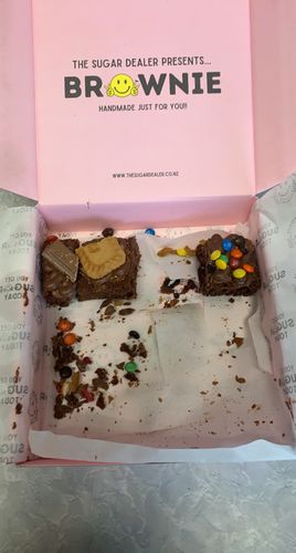 Customer photo review of Mixed assortment brownie