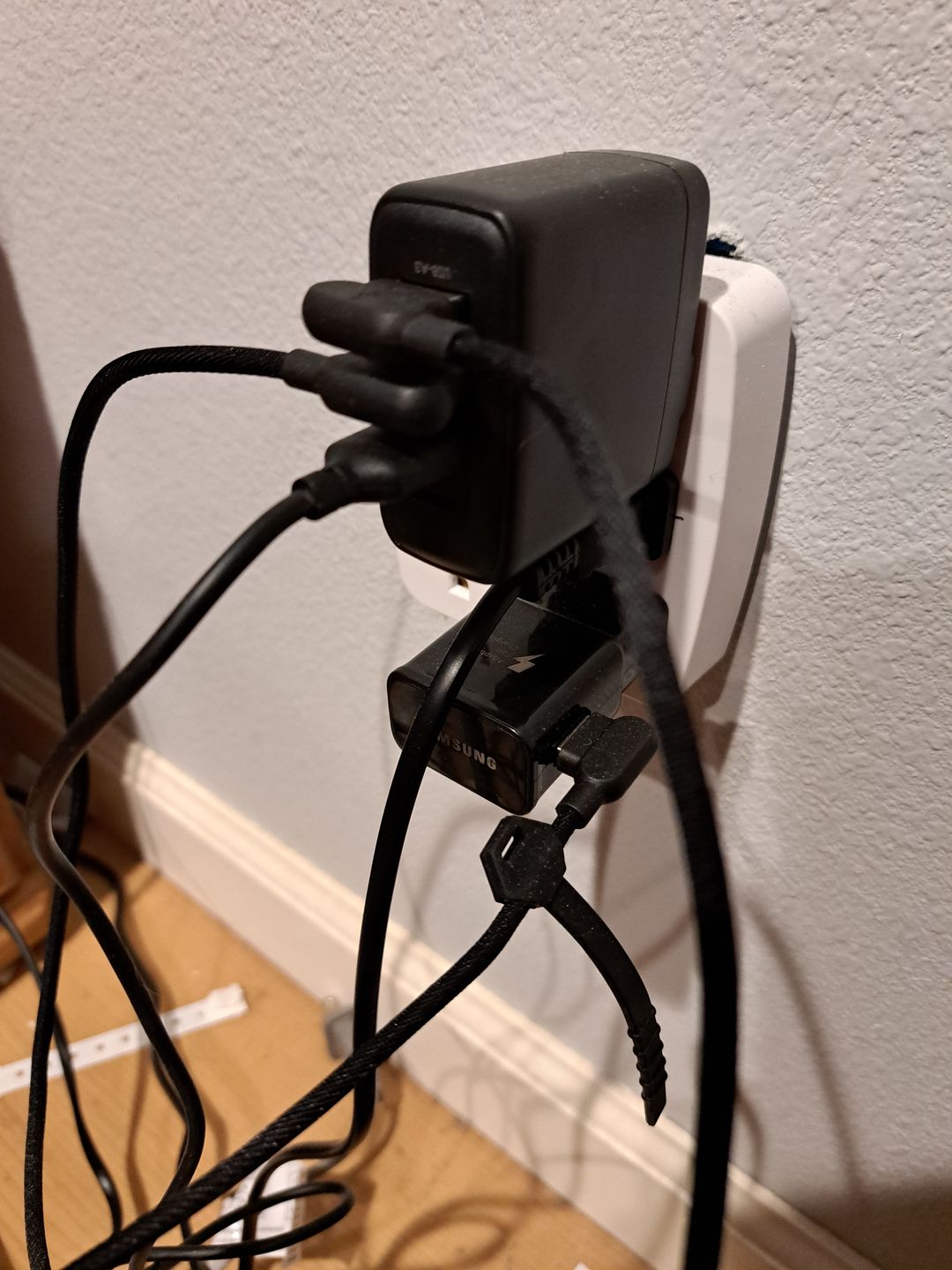 Customer photo review of The Titan Smart Cable™