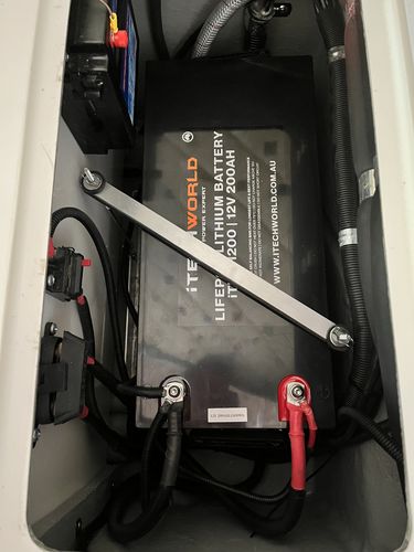 Customer photo review of 12v iTECH200 200Ah Lithium Battery - LiFePO4 Deep Cycle Camping RV Solar