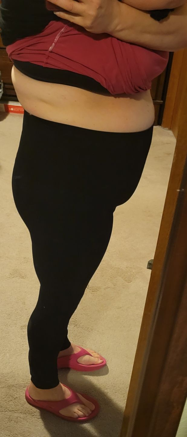 Customer photo review of Snapback™ Postpartum Leggings - Black