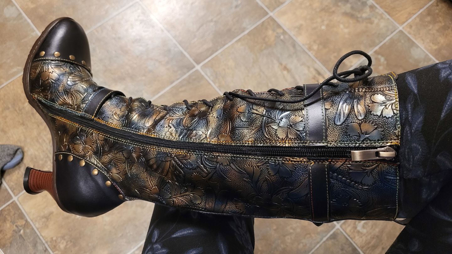 Customer photo review of Warm Embossed Real Leather Dragonfly Boots
