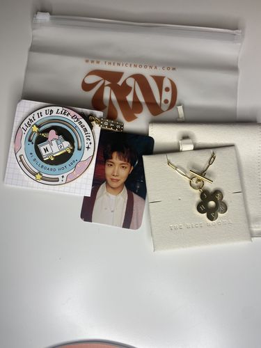 Customer photo review of BTS Jhope Floral Necklace