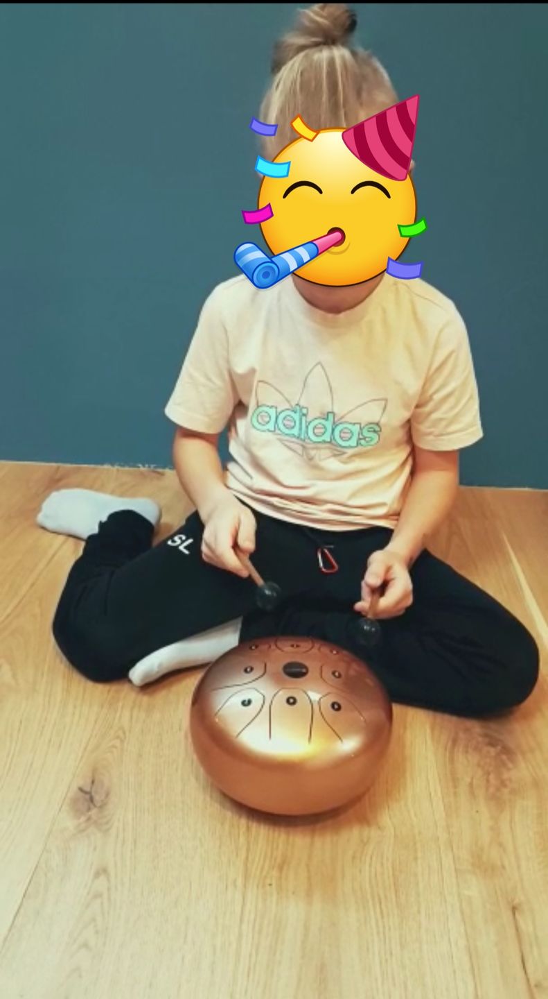 Customer photo review of Sonodrum Zungentrommel - "Standard" - Handgefertigt - (14cm / 20cm) - 8 Zungen - C-Dur
