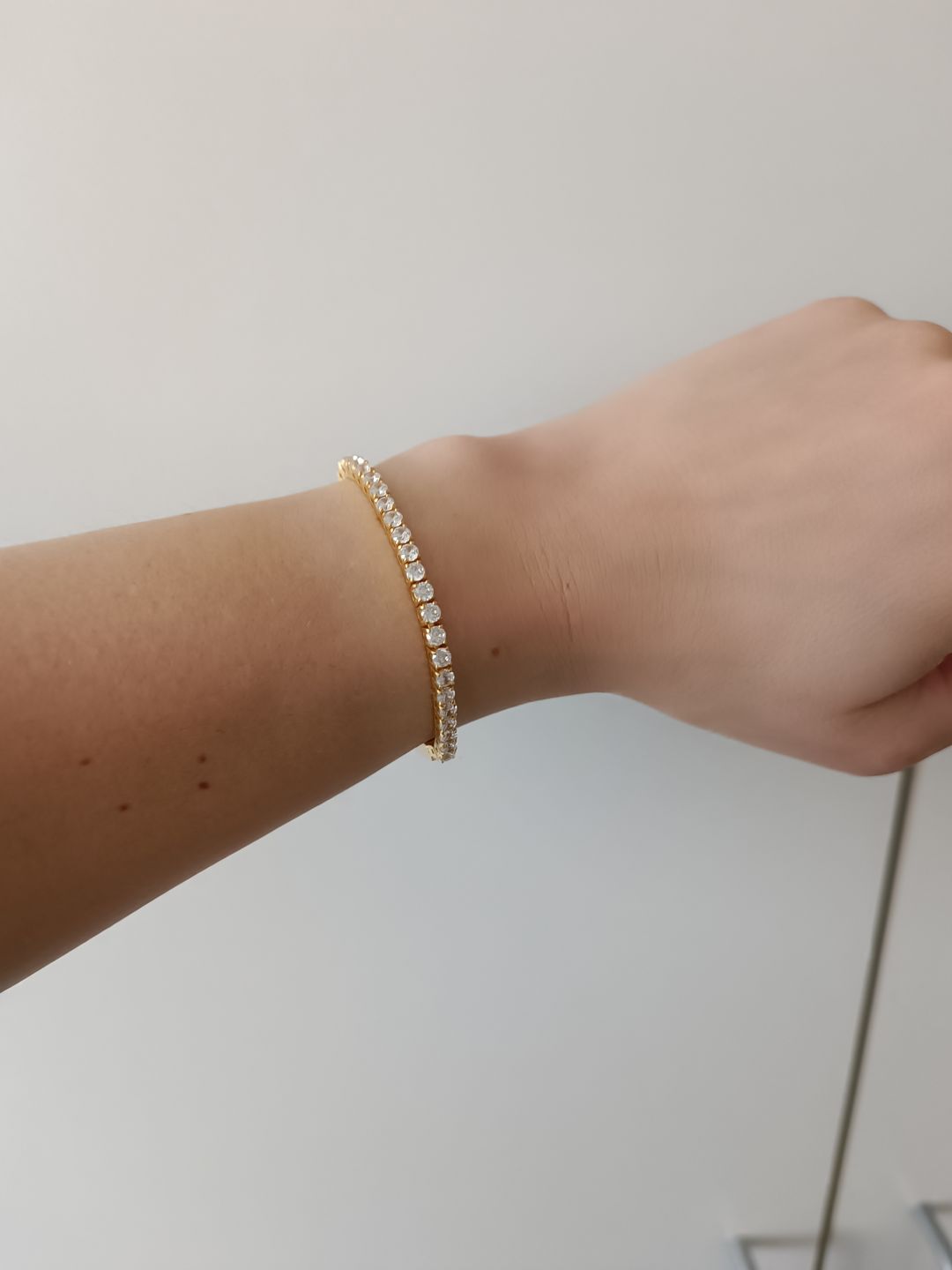 Customer photo review of TENNISBOY BRACELET. - 3MM 18K GOLD