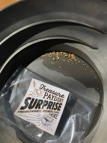 Customer photo review of Treasure Paydirt Surprise '300 GRAM GOLD HUNT' - Gold Paydirt Panning Concentrates