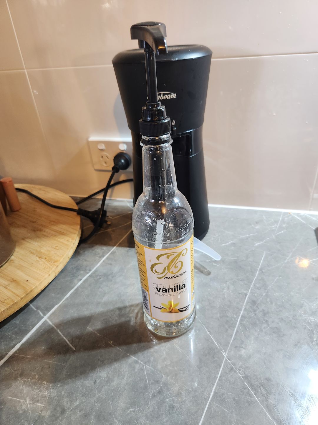 Customer photo review of Vanilla Coffee Syrup